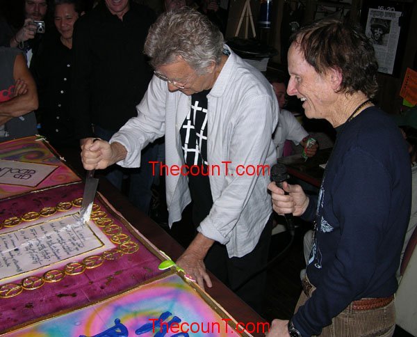 EXCLUSIVE: Inside Jim Morrisons Birthday Party @ Barneys Beanery Ray Robbie Krieger