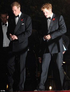 article-0-024a61a6000005dc-619_468x606 article 0 024a61a6000005dc 619 468x606 231x300 James Bond Premier Pics Starring Princes William and Harry