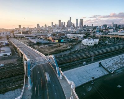 6th street bridge los angeles 100 freeway jumper