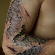 Awesome photo realistic tattoos13 190x190 REALLY? Awesome 3D Tattoos!
