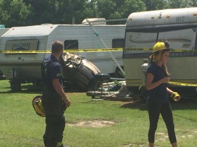 F-16 small plane collide in midair over South Carolina 2 5