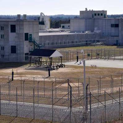 lanesboro-correctional-institute-stabbing