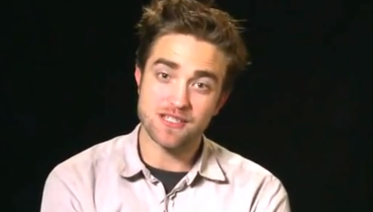 Screen Shot 2012 10 06 at 9.41.31 AM Robert Pattinson Thanks Spanish Fans   In English!