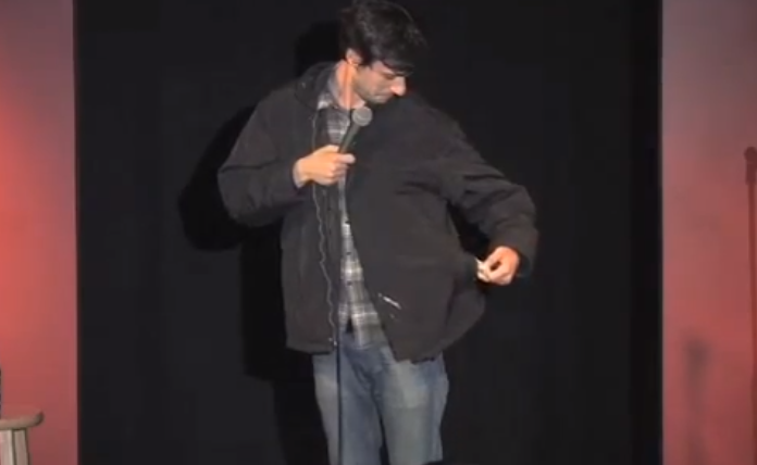 Screen Shot 2012 12 02 at 10.00.29 AM Comedian Finds COKE in Hecklers Coat Pocket