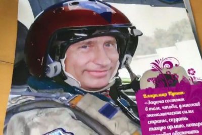 vladimir-putin-calendar-fighter-pilot