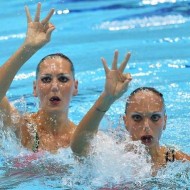 REMEMBERING THE OLYMPICS: Hilarious Synchronized Swimmers Freeze Frame! REMEMBERING THE OLYMPICS: Hilarious Synchronized Swimmers Freeze Frame!