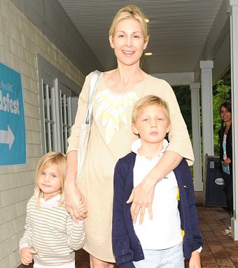 kelly rutherford loses kids 2