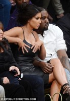 kim k wadrobe malfunction 2