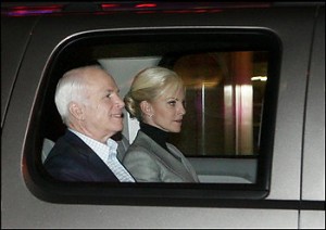 ph2008110200476 300x212 Sarah Palin bests John McCain in Saturday Night Live ratings