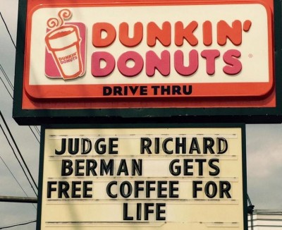 tom brady judge free coffee for life dunkin donuts