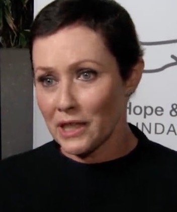 90210 Shannen Doherty Diagnosed With Stage 4 Cancer Thecount Com