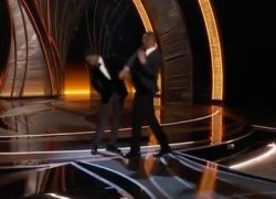 Willow Smith Leaked Photo: Naked In Bed With Man 20! | TheCount.com