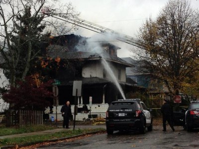 At Least University of Southern Maine 4 DEAD In House Fire