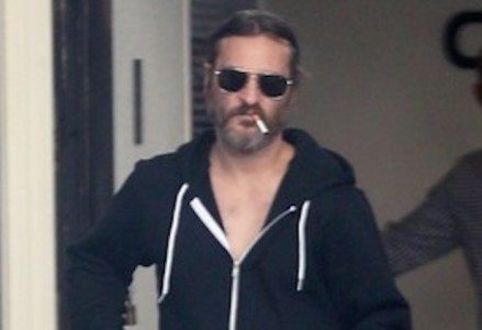 Joaquin Phoenix - TheCount.com