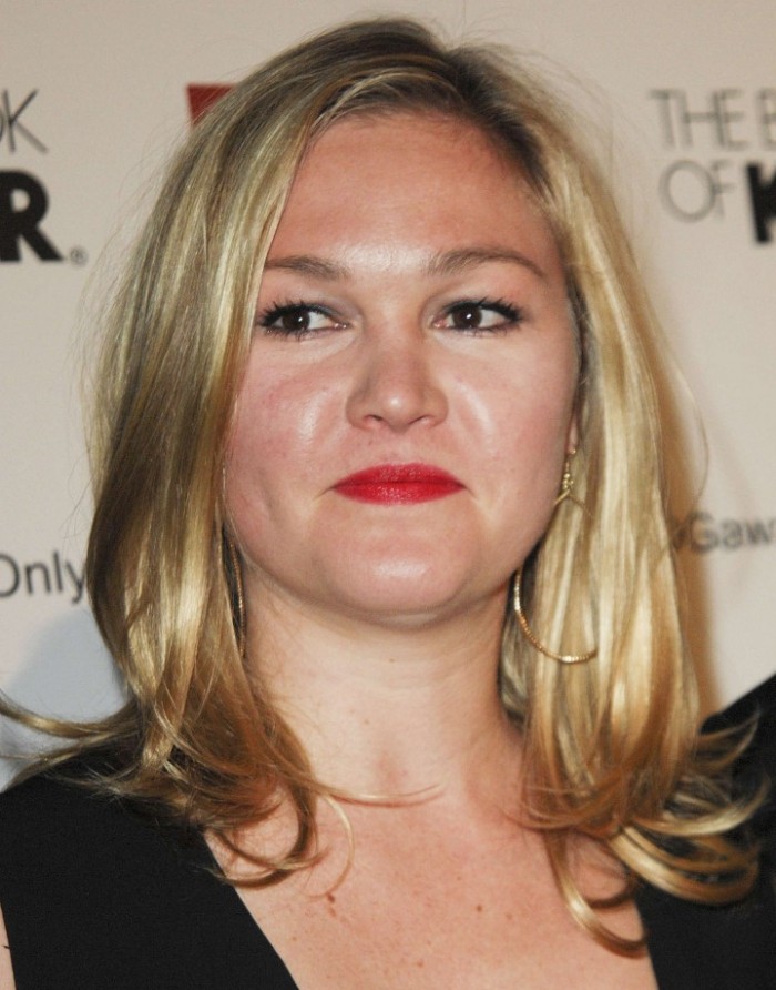 Julia-Stiles-2014-ADG-Excellence-in-Production-Design-Awards--01-720x918