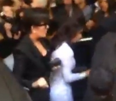Kim Kardashian Attacked In Paris