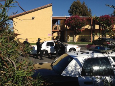 Sacramento County sheriff's deputy shot; alert issued for suspect pick-up truck 2