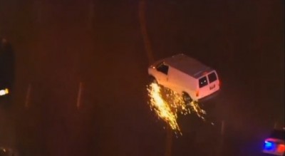 Van Hits Dog Live On Air In L.A.P.D. High Speed Police 4