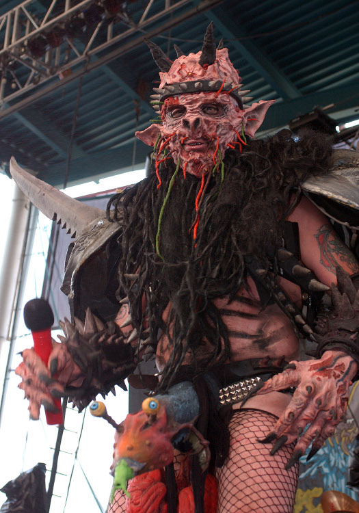 admphotos095874-GWAR