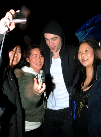 bdayrob2 Happy 23rd Birthday Rob Pattinson!