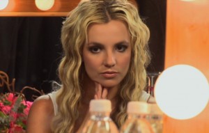 britney gallery 2 300x191 Can ya tell there’s “No Excitement” and “No Passion” in Britney’s life?