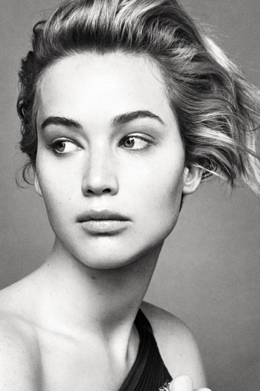 Jennifer Lawrence Almost Unrecognisable In New Dior Ad - TheCount.com