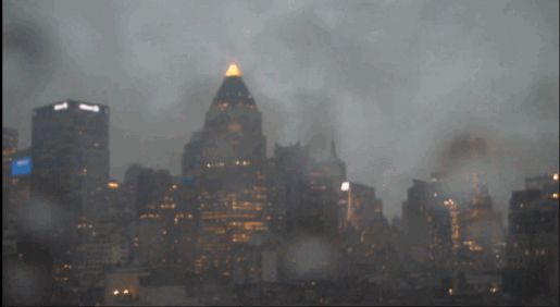 lightning striking building NYC 2014
