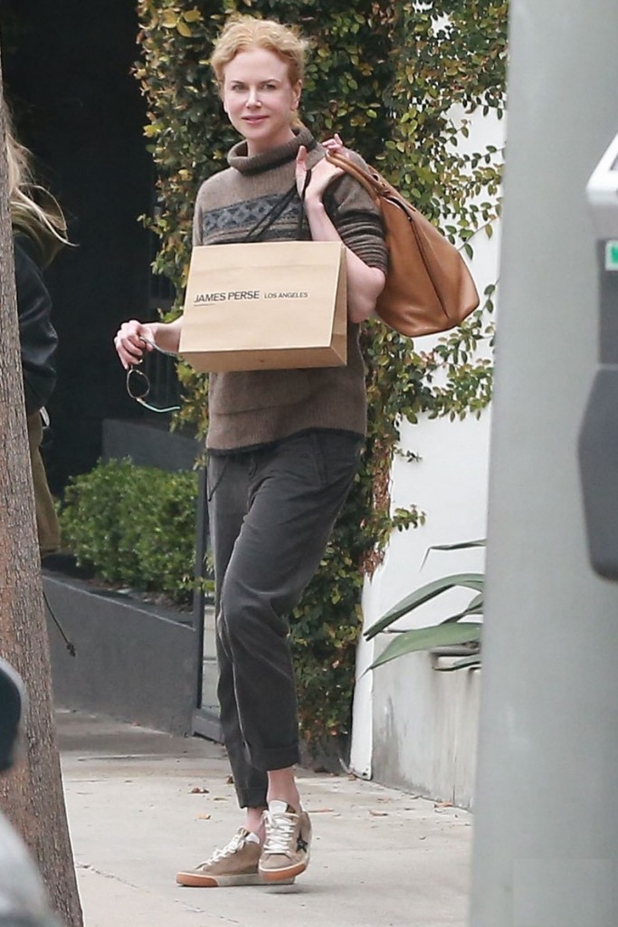 Exclusive... Nicole Kidman Out Shopping At James Perse