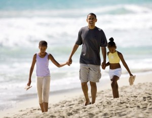  Obama Vacation Sidelined by Fecal Matter 