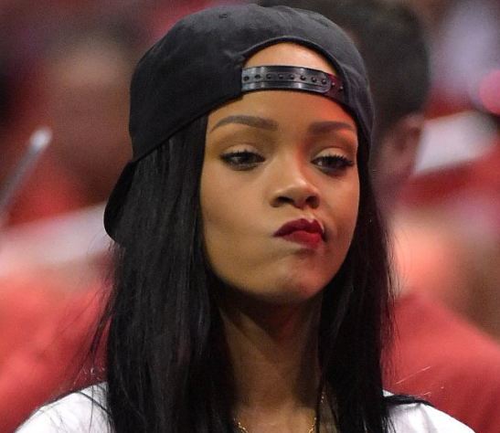 UPROAR After Rihanna Tweets Then Deletes: #FreePalestine - TheCount.com