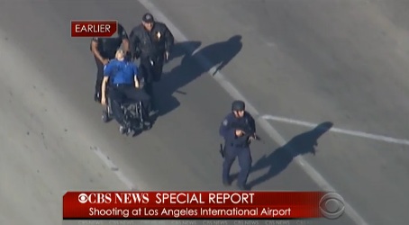 tsa agent wheelchair lax